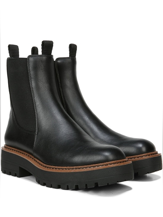 Sam Edelman Shoes - ♥️♥️ Sam Edelman Laguna Waterproof Lug Sole Chelsea Boot - Black Leather 7M